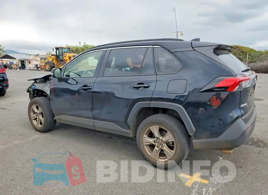 JTMW1RFVXRD114401 Photo# 2