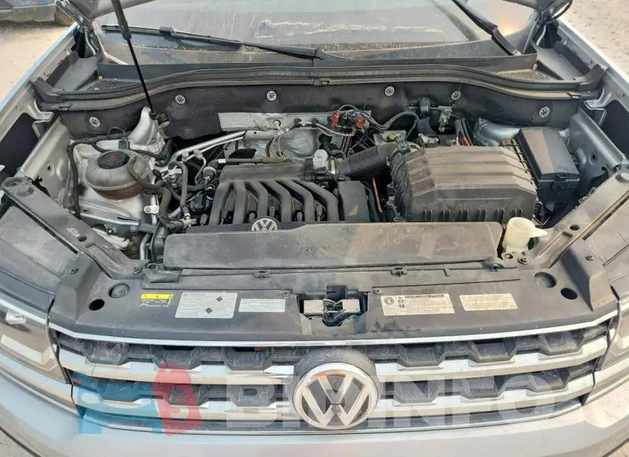 1V2MR2CA6KC517973 Photo# 12
