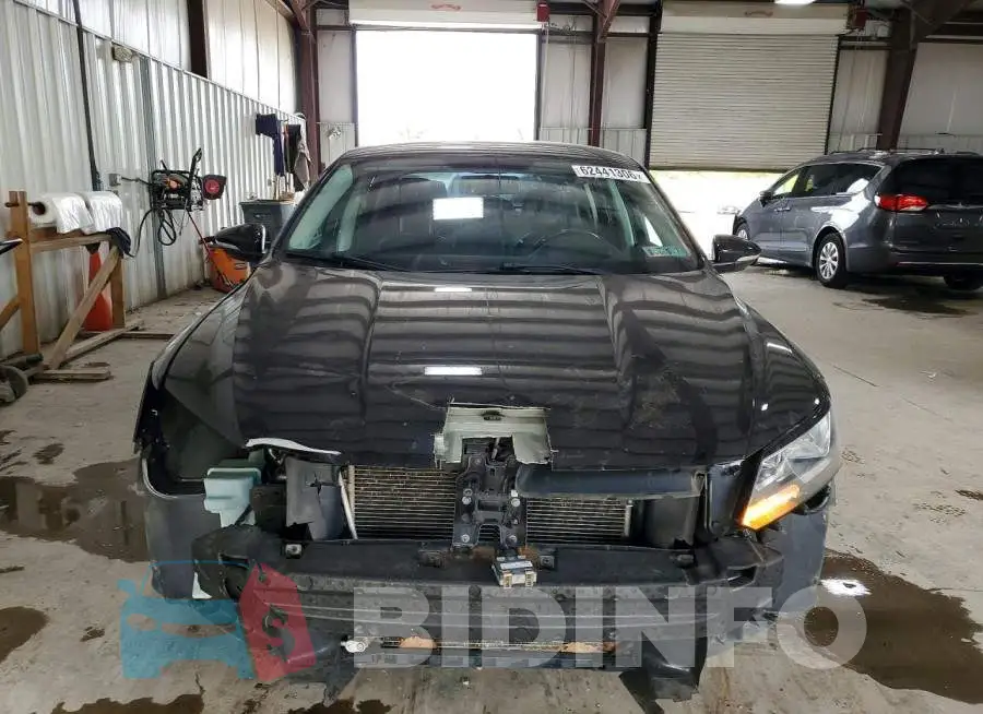 1VWDT7A30HC035509 Photo# 5