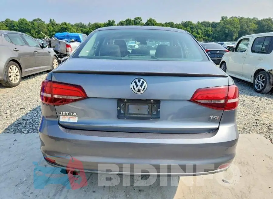 3VW2B7AJ4HM212148 Photo# 6