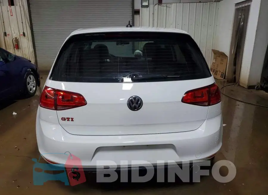 3VW447AU5HM072396 Photo# 6