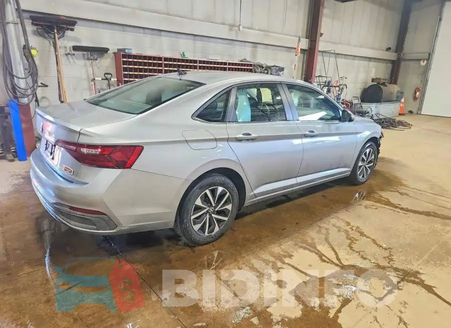 3VW5M7BU2RM037285 Photo# 3