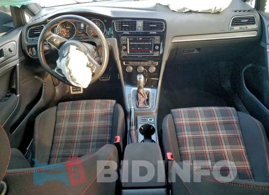 3VW6T7AU8MM003983 Photo# 8