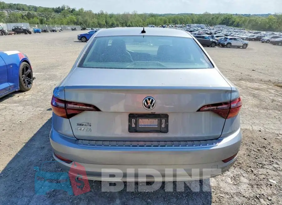 3VWCB7BU6KM208381 Photo# 6