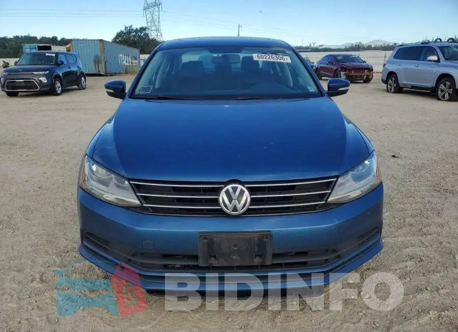 3VWDB7AJ3HM261818 Photo# 5