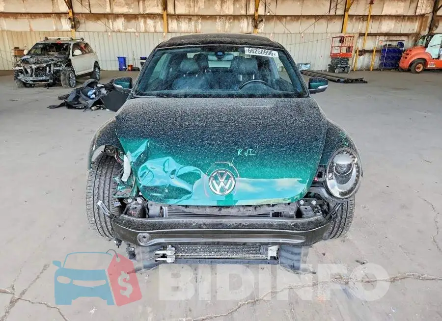3VWJ17AT2HM618655 Photo# 5