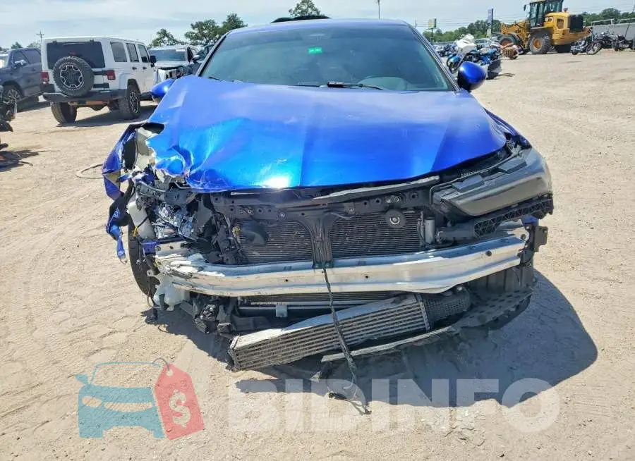 19UDE4G70PA001443 Photo# 5