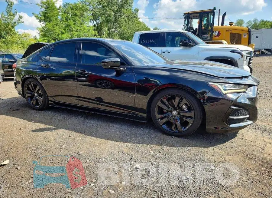 19UUB5F48MA007458 Photo# 4