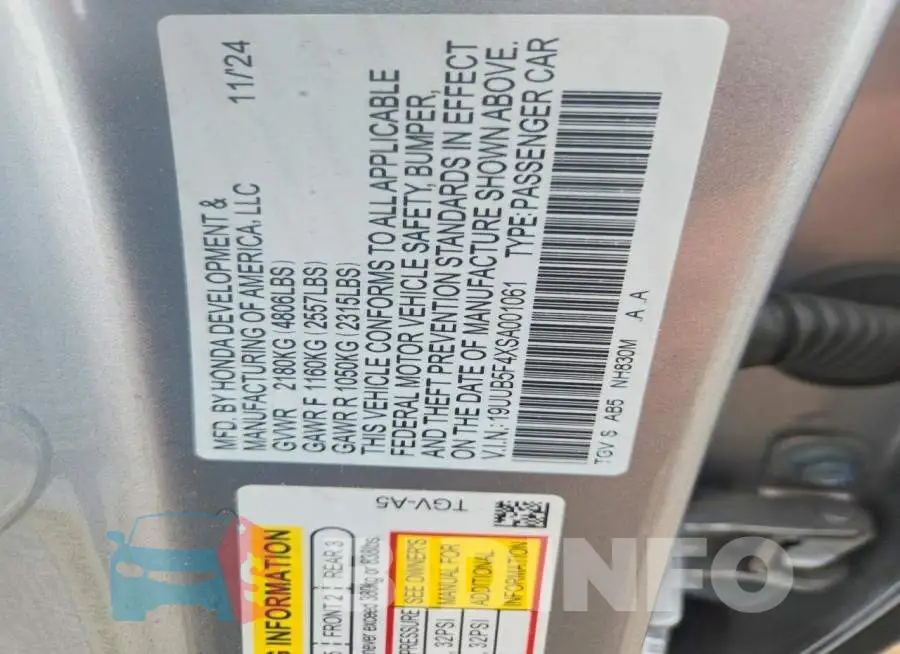 19UUB5F4XSA001061 Photo# 12