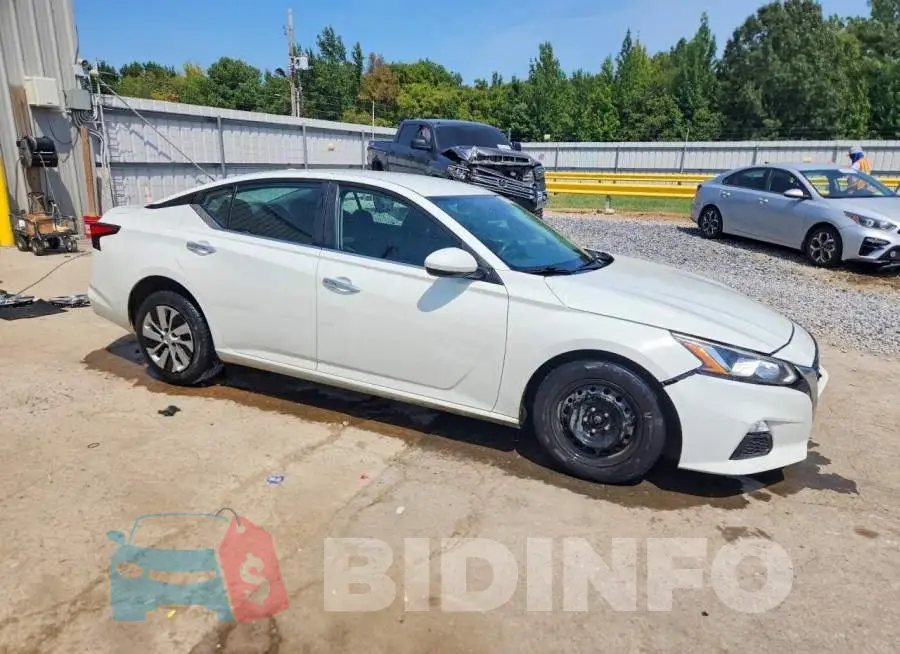 1N4BL4BV6LC157914 Photo# 4