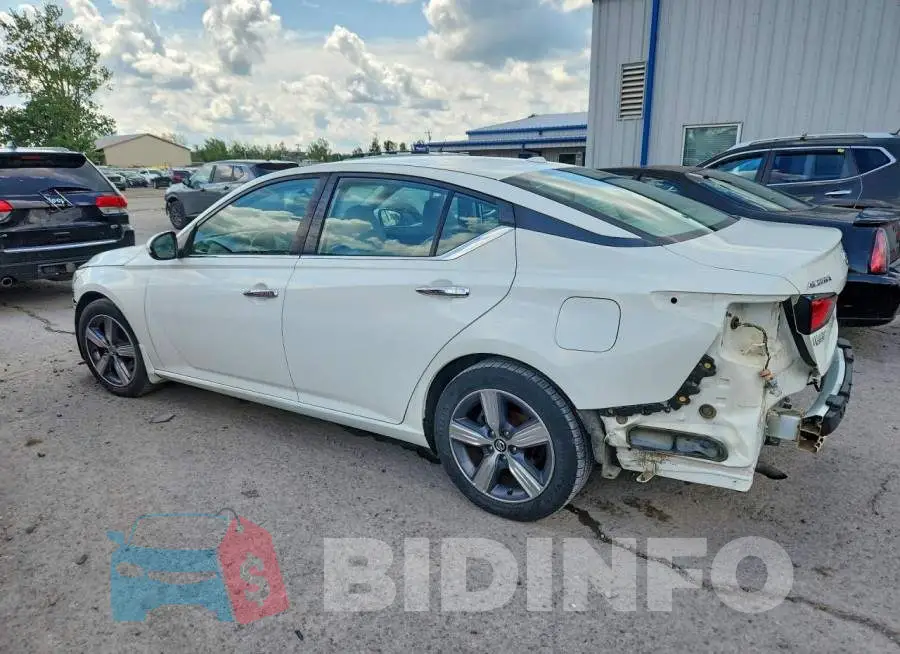 1N4BL4BV7KC135435 Photo# 2