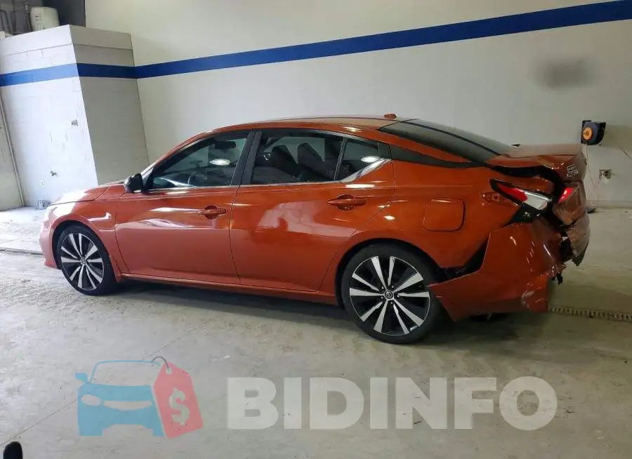 1N4BL4CV1KC112554 Photo# 2