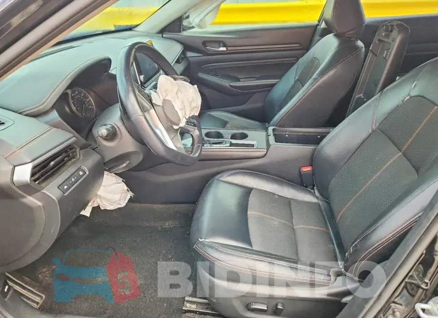 1N4BL4CV3KC105217 Photo# 7