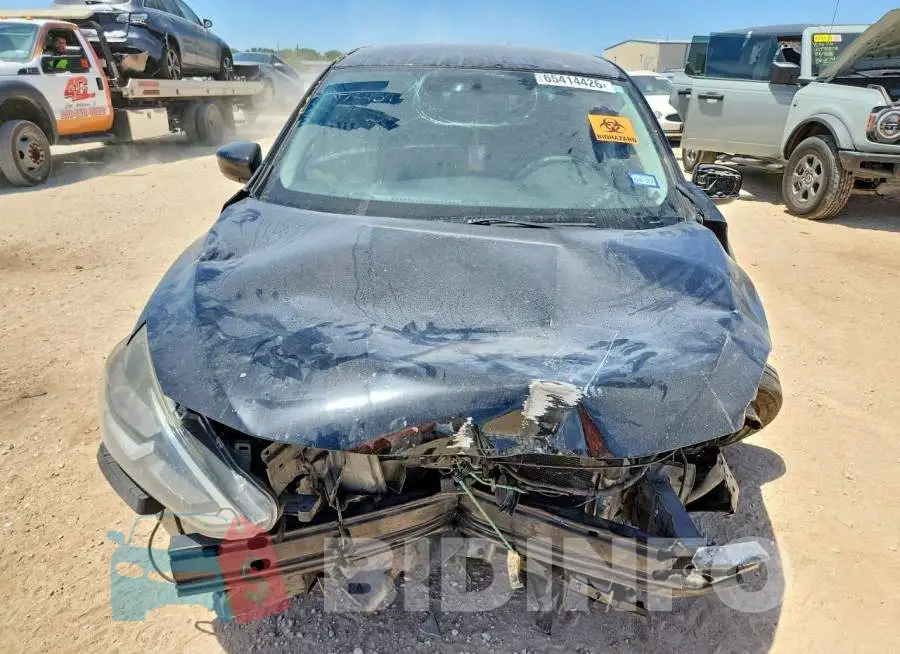 3N1AB7AP1JL624948 Photo# 5