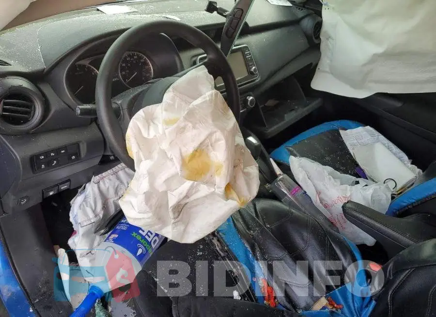 3N1CP5BV1RL533282 Photo# 8