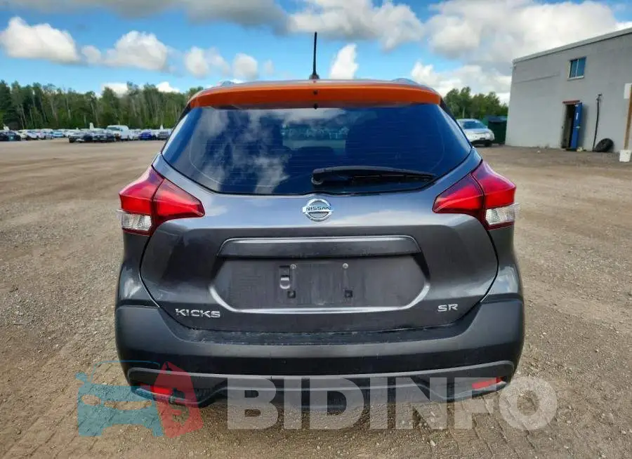 3N1CP5CU5KL553692 Photo# 6