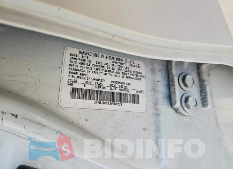 JN1BJ1CP1JW184273 Photo# 13