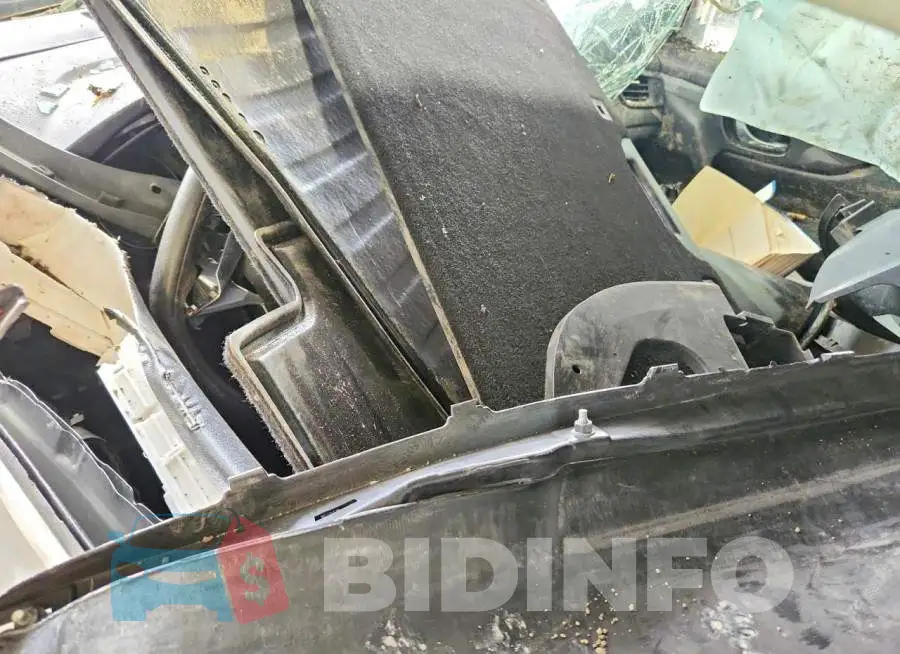JN8AT2MV1HW015715 Photo# 8