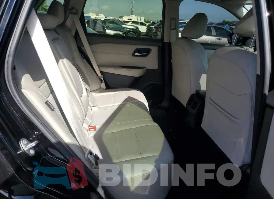 JN8BT3BA8RW355164 Photo# 10