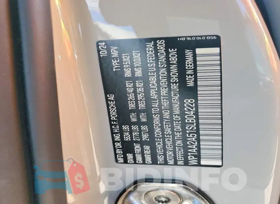 WP1AA2A51SLB04228 Photo# 14