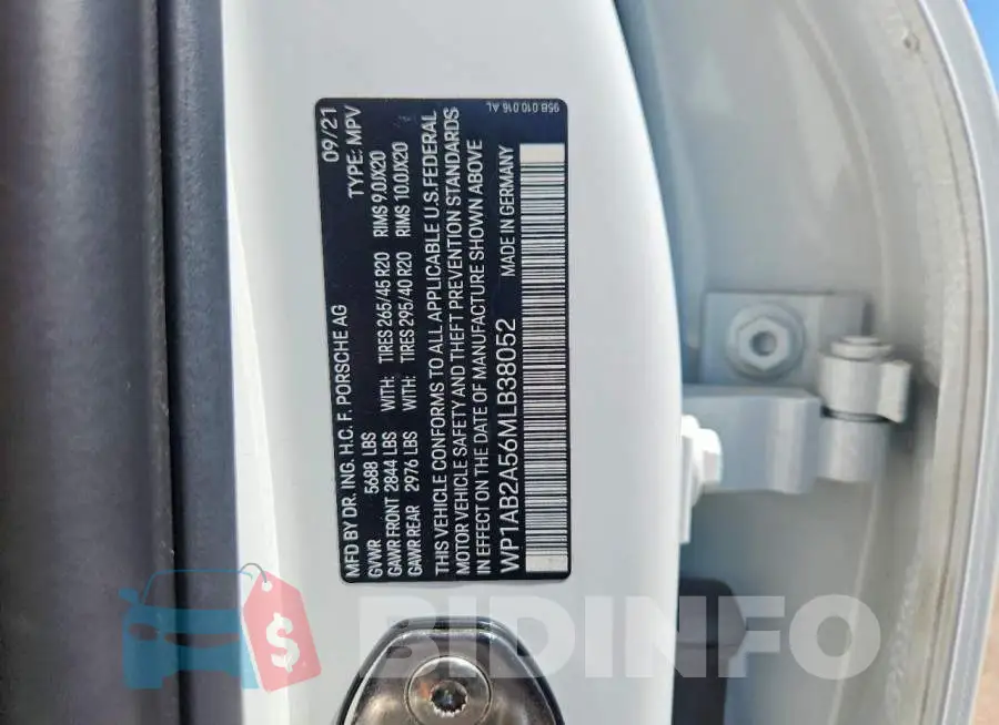WP1AB2A56MLB38052 Photo# 12