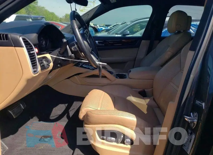 WP1AB2AY6KDA63872 Photo# 7