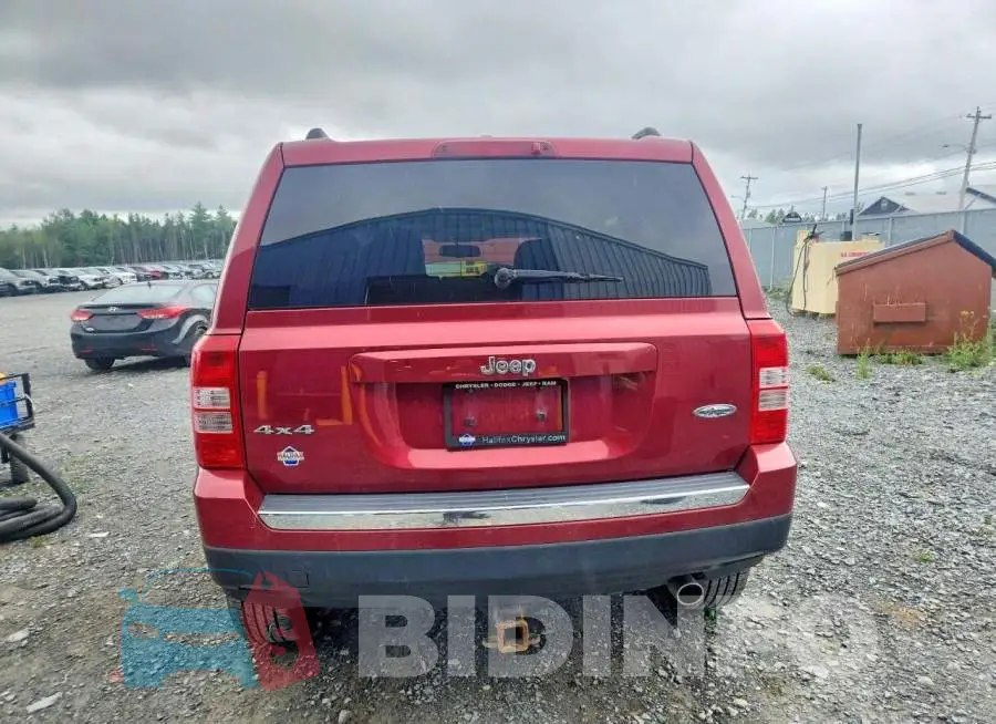 1C4NJRAB4HD208748 Photo# 6