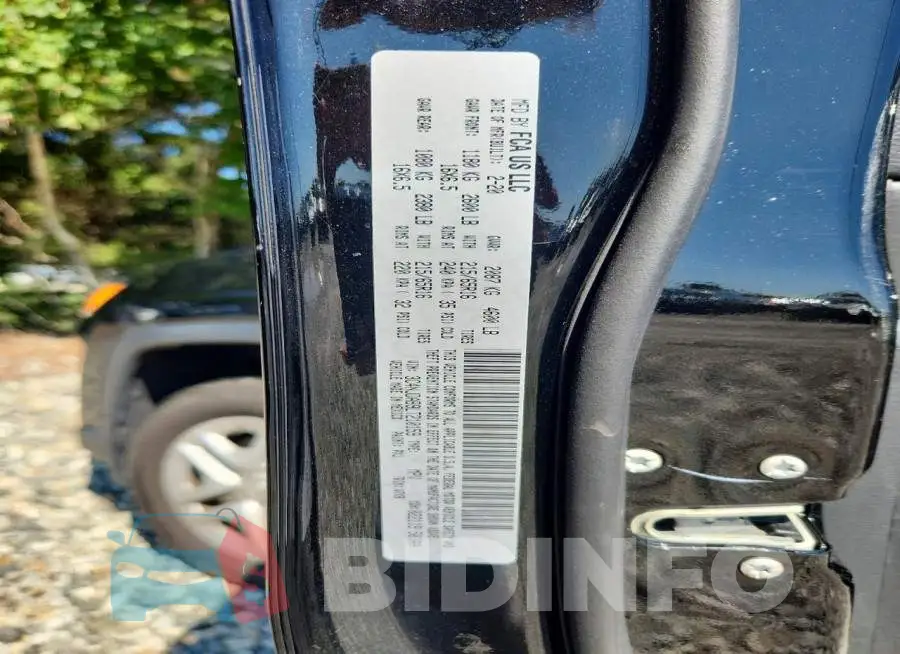 3C4NJDAB9LT210159 Photo# 13