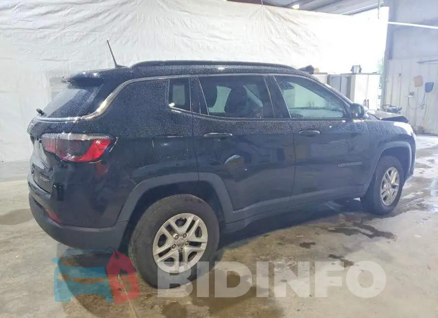 3C4NJDAB9LT210159 Photo# 3