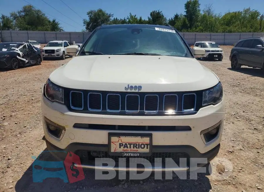 3C4NJDCB7MT599494 Photo# 5