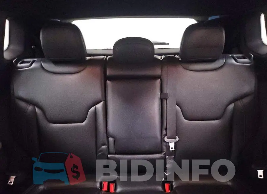 3C4NJDCN2ST513144 Photo# 10
