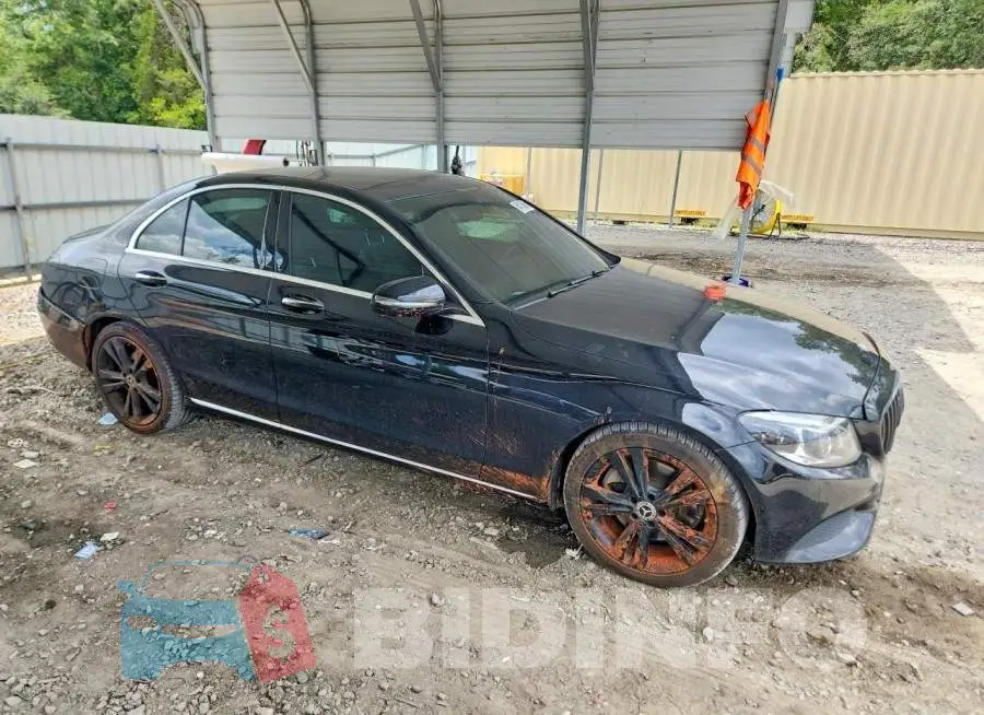 55SWF4JB8JU241094 Photo# 4