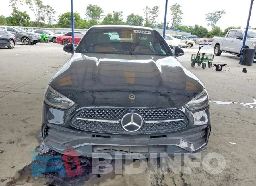 W1KAF4GB9PR122143 Photo# 5