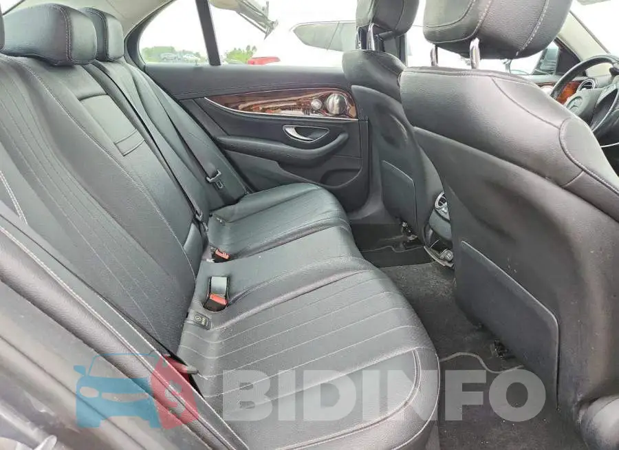 WDDZF4KB3HA169534 Photo# 10