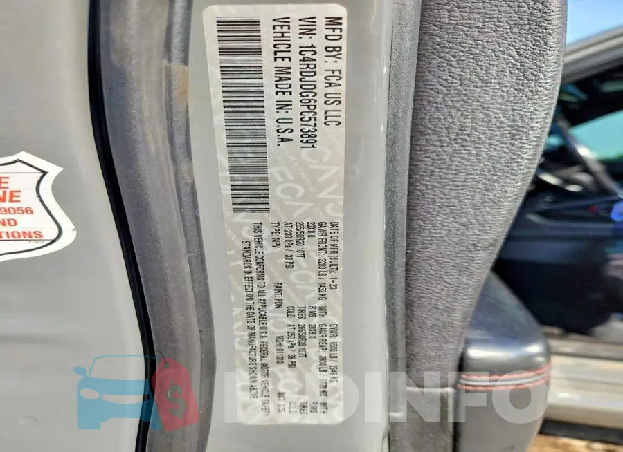 1C4RDJDG6PC573891 Photo# 13