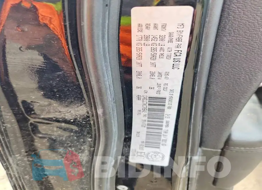 1C4SDJCTXKC705642 Photo# 12