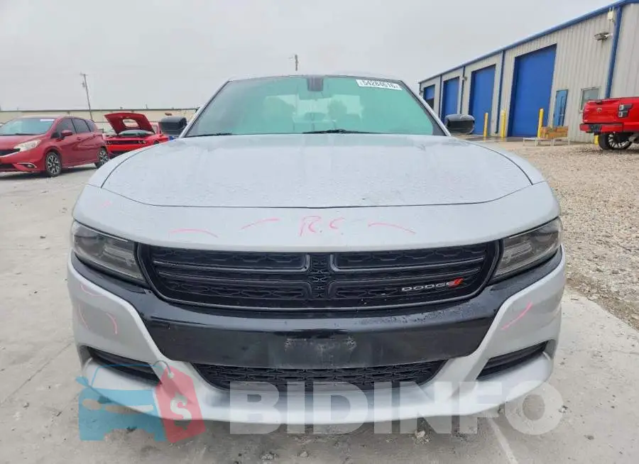 2C3CDXBG9KH712224 Photo# 5