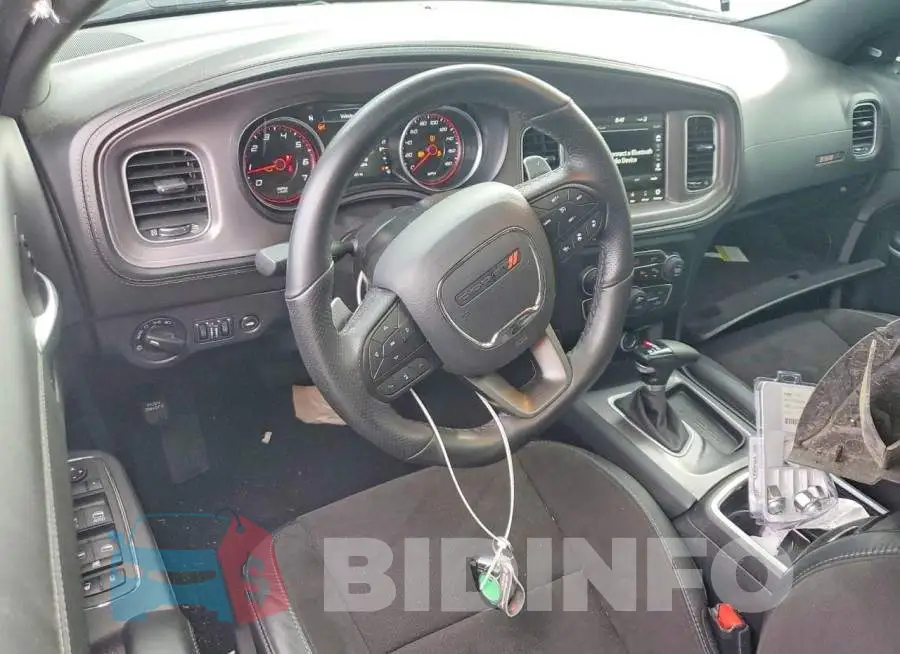 2C3CDXGJ1PH701892 Photo# 8