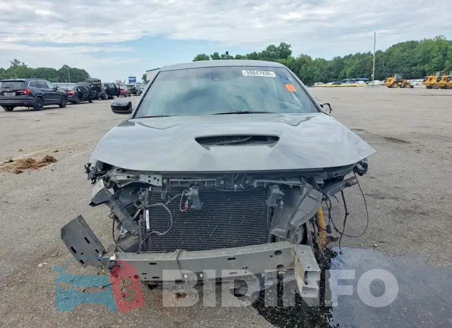 2C3CDXGJ1PH701892 Photo# 5