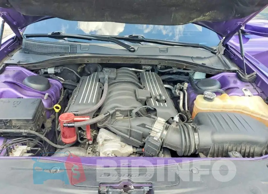 2C3CDXGJ2KH519935 Photo# 11