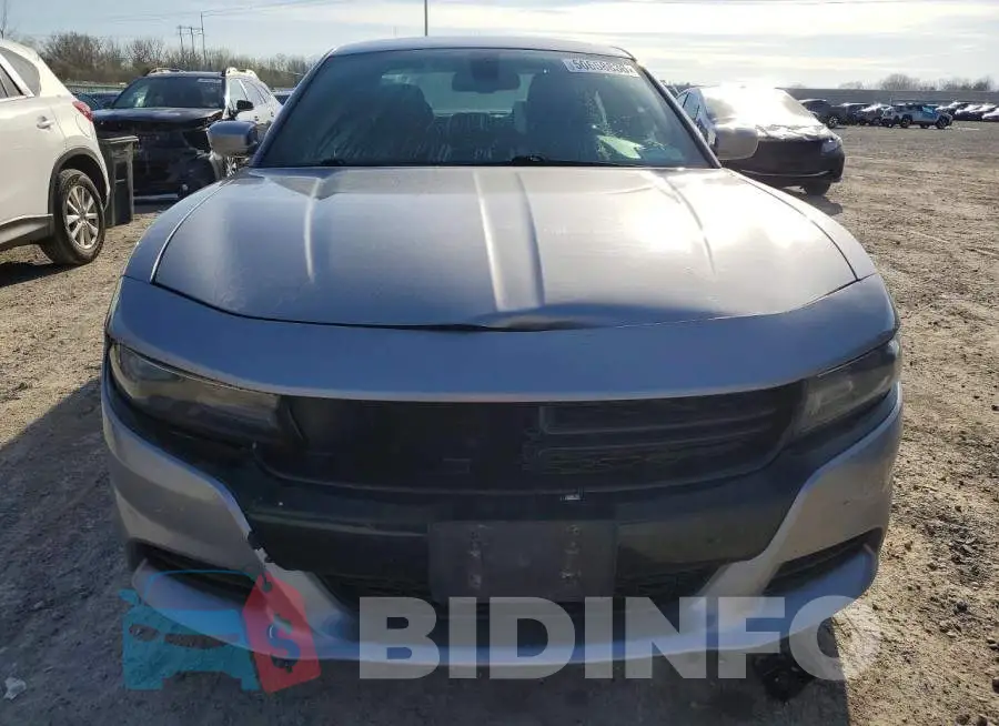 2C3CDXJG8JH277728 Photo# 5