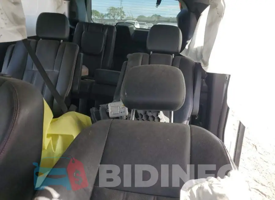 2C4RDGEG7LR179108 Photo# 10