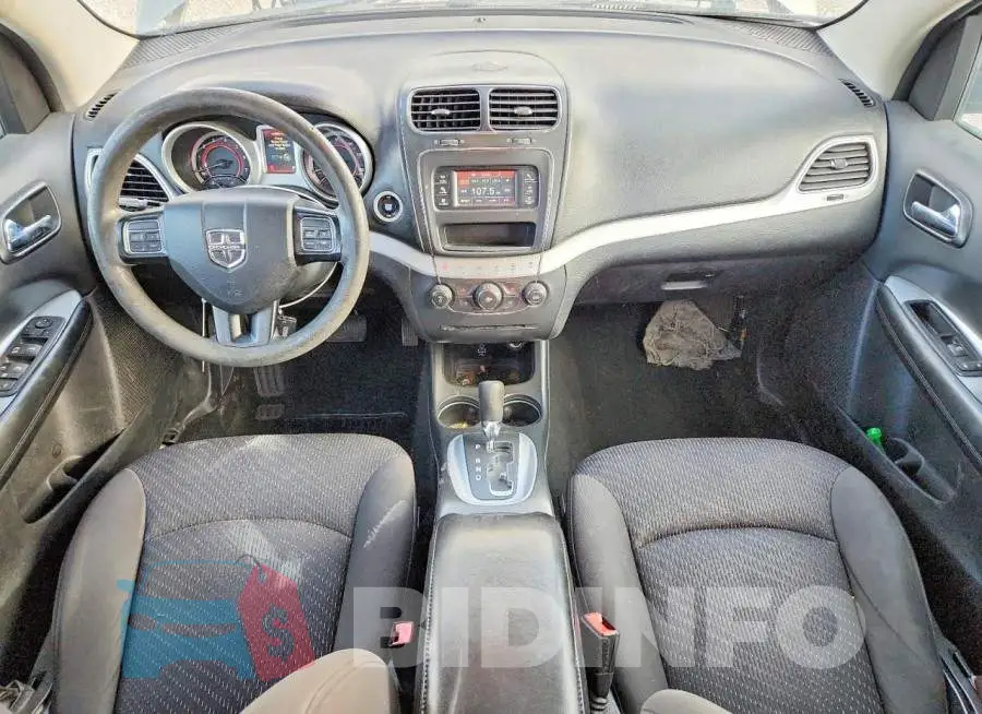 3C4PDCBG3HT572693 Photo# 8