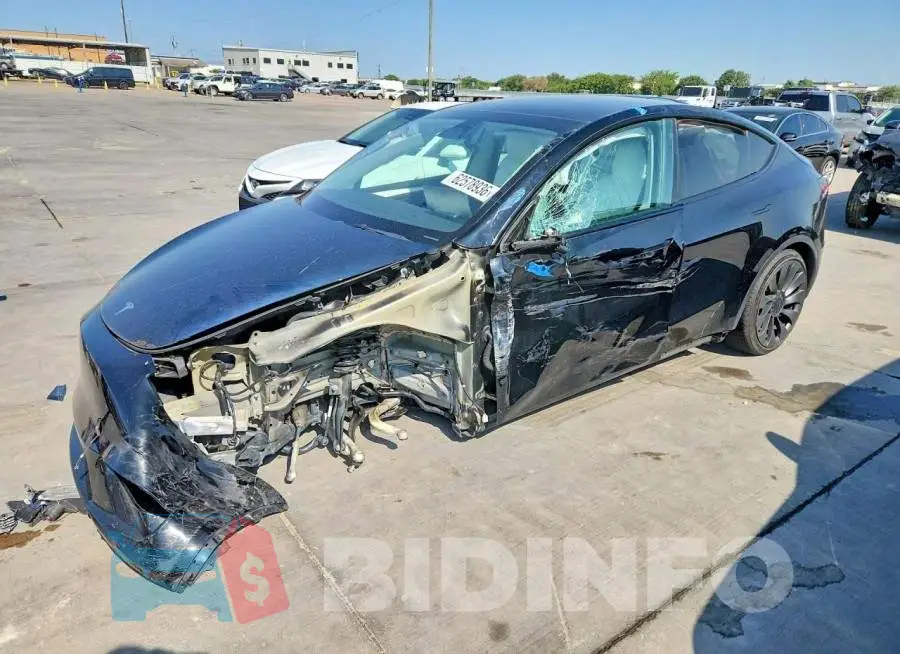 7SAYGDEF0PF670116 Photo# 1