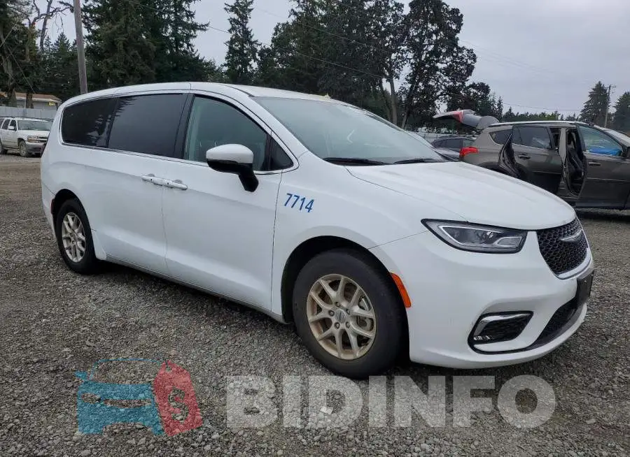 2C4RC1BG6PR598352 Photo# 4
