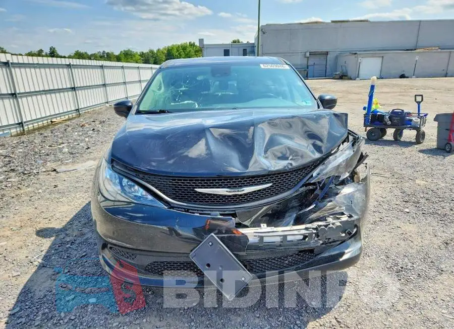 2C4RC1CG4PR525785 Photo# 5
