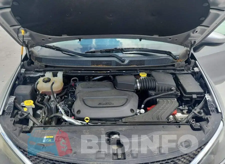 2C4RC1CG9KR720676 Photo# 12