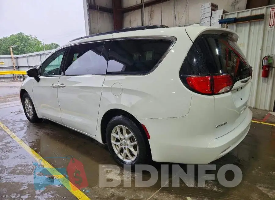 2C4RC1DG2LR261037 Photo# 2
