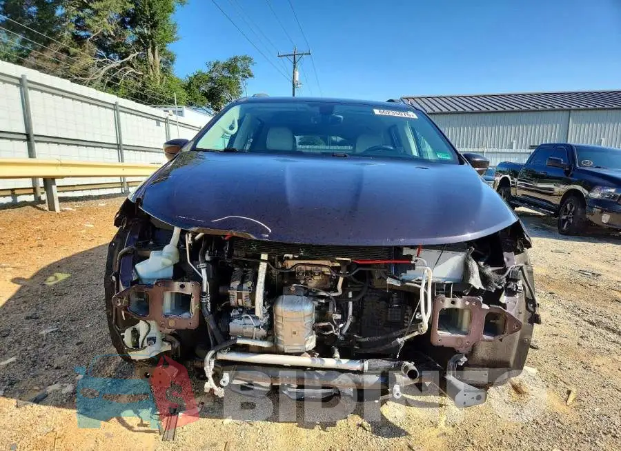 2C4RC1EG4HR743966 Photo# 5
