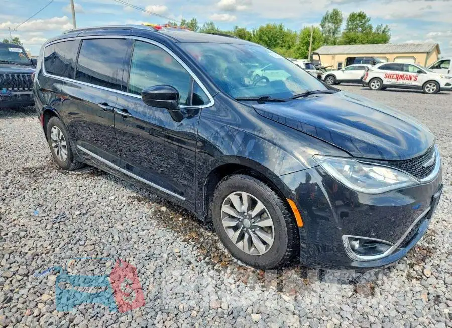 2C4RC1EG5LR113172 Photo# 4